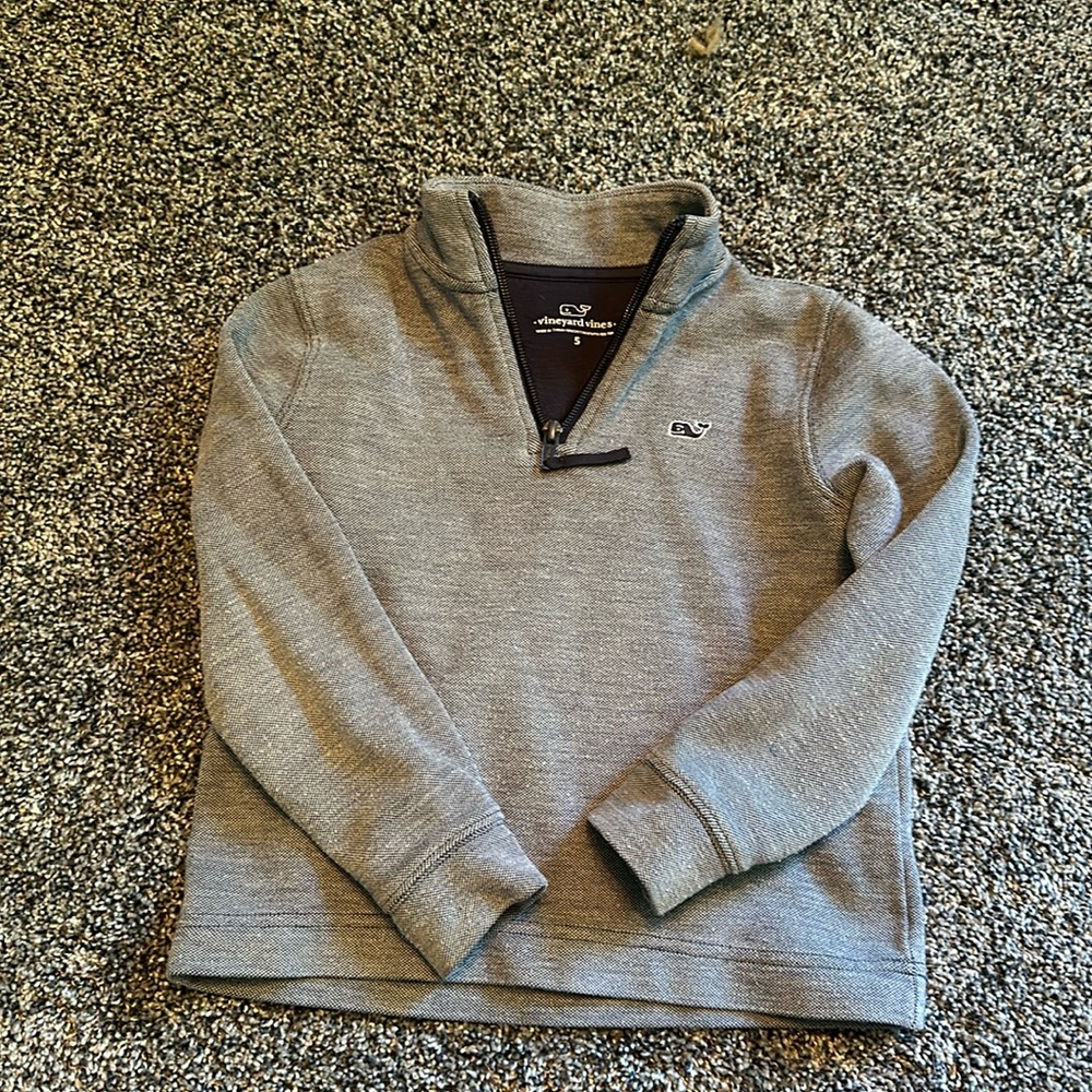 Vineyard vines, half zip boys size 5T